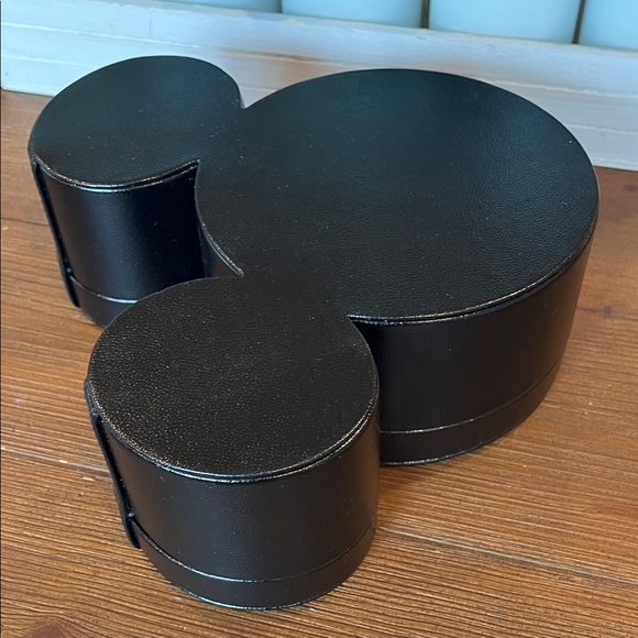 Bauble Bar Licensed Disney Mickey Mouse Metallic Black Jewelry Box Snap Case - Picture 8 of 12